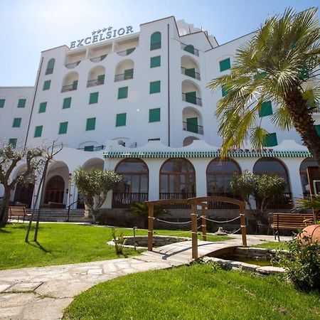 Grand Hotel Excelsior 산베네데토델트론토 외부 사진