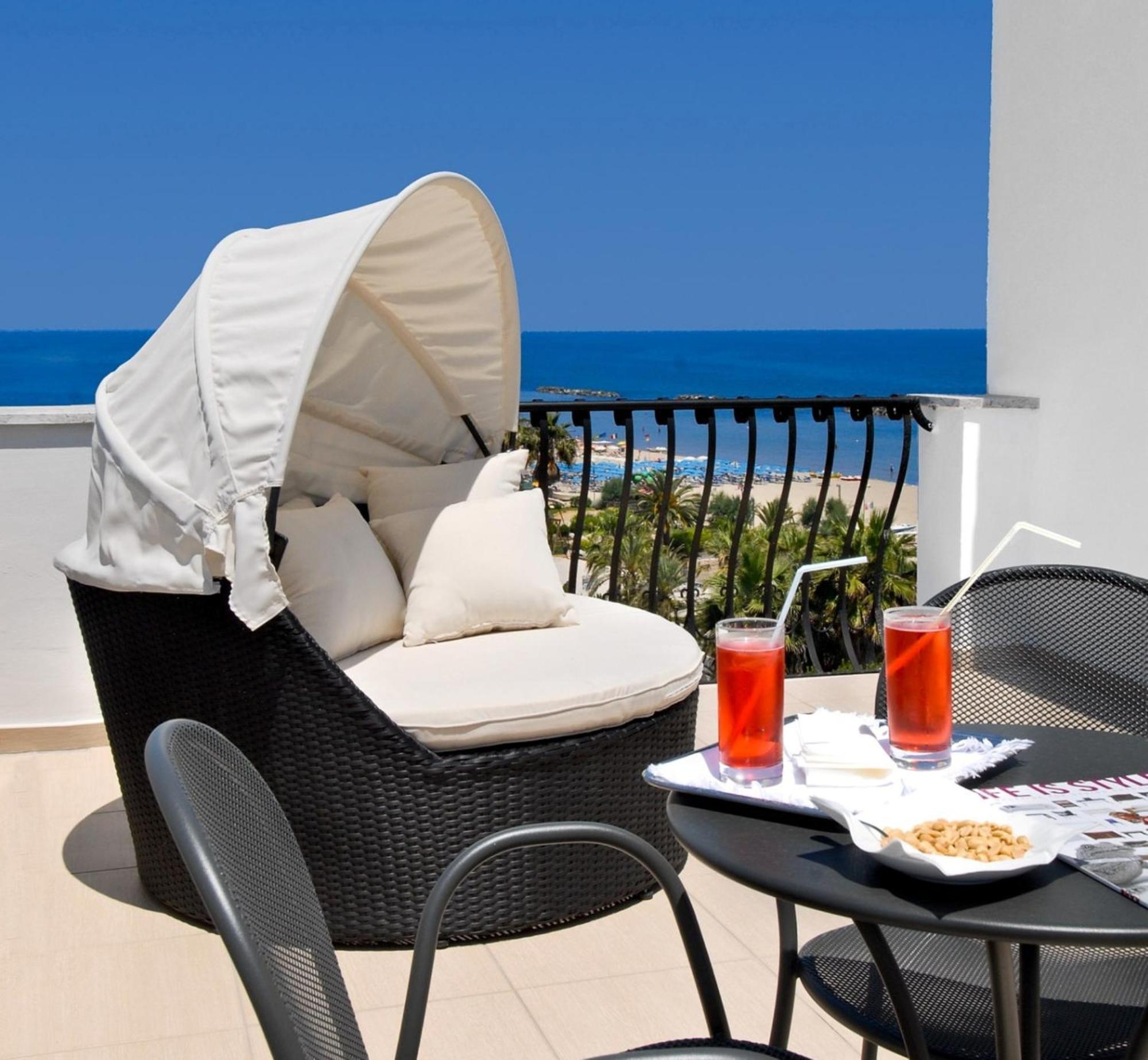 Grand Hotel Excelsior 산베네데토델트론토 객실 사진