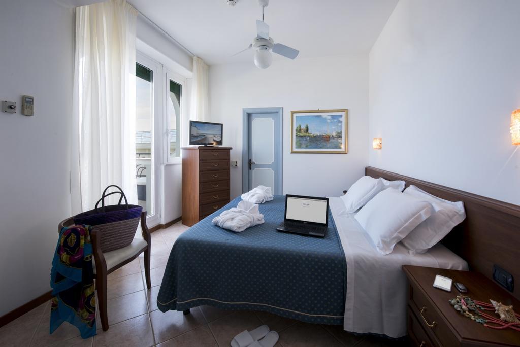 Grand Hotel Excelsior 산베네데토델트론토 외부 사진